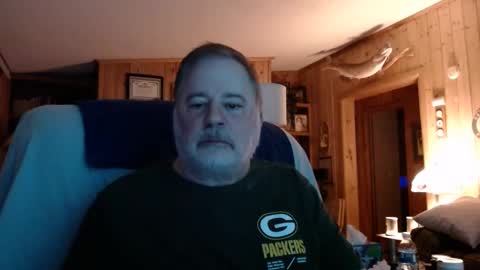 Snapshot of bigthicksatisfying2 chatting on March 10, 4:17 am bigthicksatisfying2 online show from March 10, 4:17 am