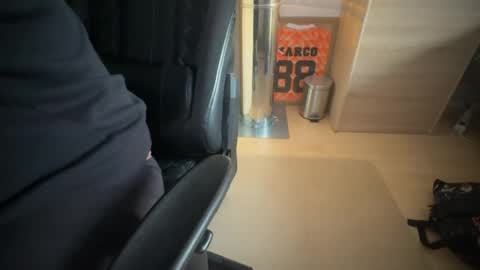 nico online show from February 20, 7:45 am