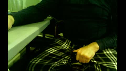 bimale4hotphuk online show from December 9, 6:55 am