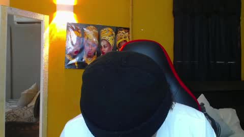 Snapshot of black_king_241 chatting on February 23, 12:11 pm black_king_241 online show from February 23, 12:11 pm