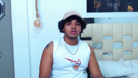 Snapshot of black_king_241 chatting on March 11, 2:54 am black_king_241 online show from March 11, 2:54 am