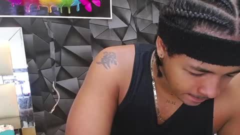 Snapshot of black_king_241 chatting on February 1, 8:58 pm black_king_241 online show from February 1, 8:58 pm