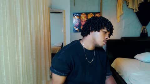 Snapshot of black_king_241 chatting on October 1, 2:59 am black_king_241 online show from October 1, 2:59 am