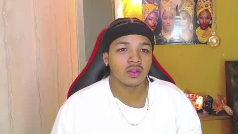 Snapshot of black_king_241 chatting on January 25, 8:00 pm black_king_241 online show from January 25, 8:00 pm