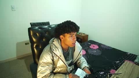 black_tentationx online show from February 4, 5:21 am