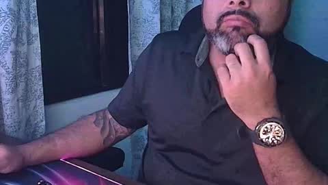 blackfirebird online show from November 18, 5:55 am