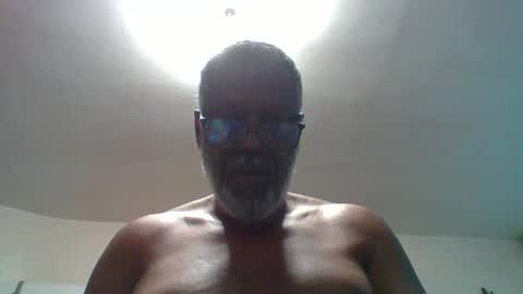 Me and her online show from April 20, 9:12 am