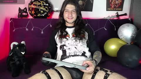 Dave online show from December 17, 11:16 pm