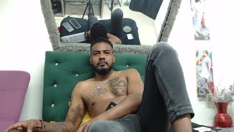 Richard online show from January 25, 11:43 pm