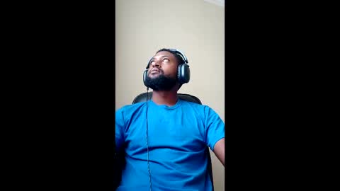 blakchiise online show from April 23, 5:23 am