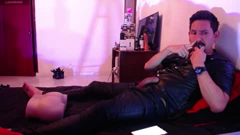 David online show from November 8, 4:48 am