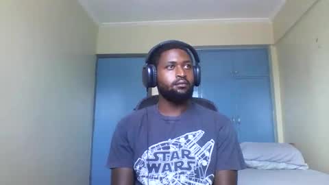 blakmoufaka online show from April 7, 5:29 am