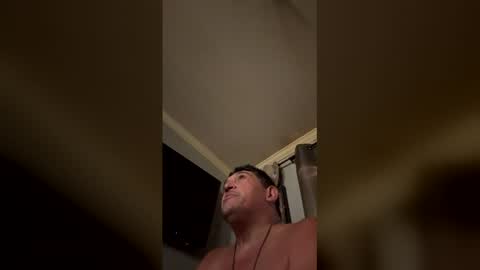 blancobenzo online show from April 19, 4:39 pm