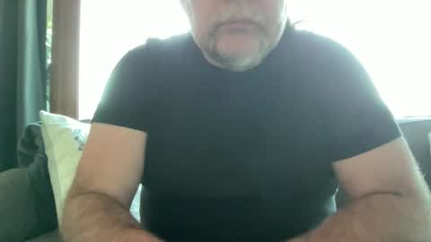 BlIdoL online show from April 7, 6:02 am