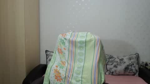 Mr Blond online show from December 5, 7:10 pm