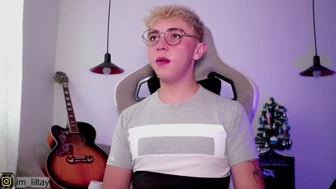 TAY   online show from December 3, 12:59 pm