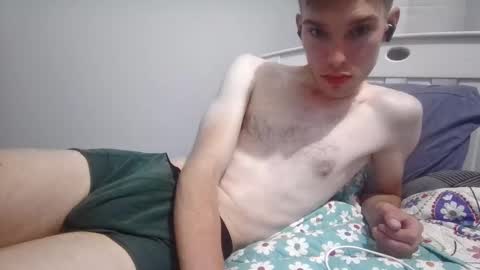 bluegaze6227724 online show from December 21, 11:51 am