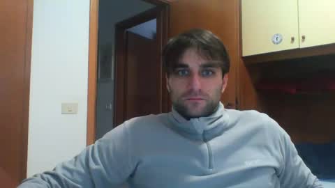 bluejoee online show from December 22, 8:33 am