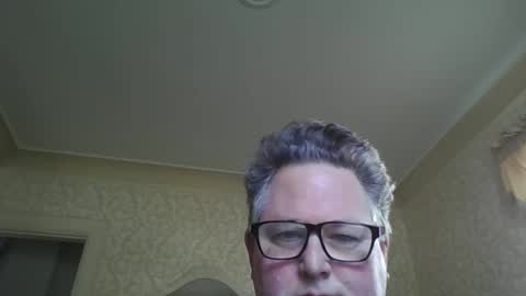 bluemoose70 online show from October 26, 4:53 pm