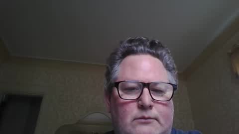 bluemoose70 online show from October 25, 4:42 pm