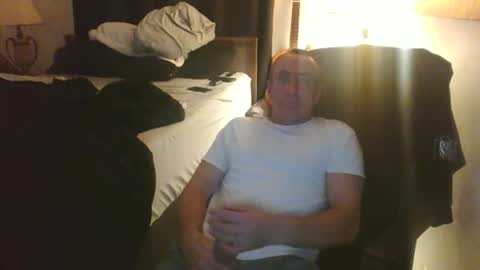 blueyesforyou2nit online show from November 12, 8:31 am