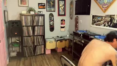 ZuperZexyZounds online show from April 16, 2:55 am