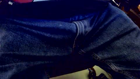 Snapshot of bobbie420_ chatting on December 11, 3:15 am bobbie420_ online show from December 11, 3:15 am