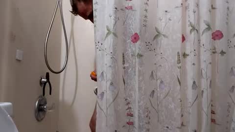 bobnspokn48293505 online show from November 10, 8:41 am