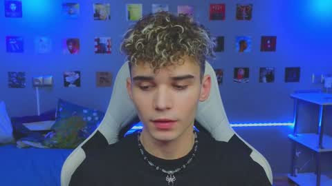 GARYALEXPVT IS OPEN online show from January 20, 3:07 pm