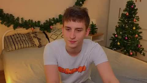 GARYALEXPVT IS OPEN online show from December 18, 4:19 am