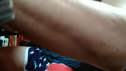 bondomorales online show from November 17, 3:04 pm