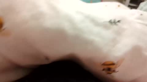 Borderslad1101 online show from December 22, 8:06 pm