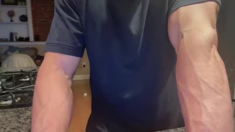 boredstud993102 online show from March 5, 5:03 am