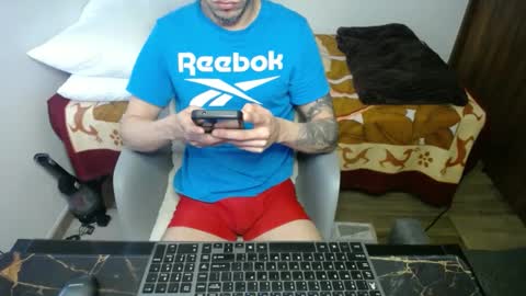 bossking019 online show from February 4, 1:06 pm