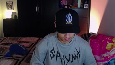 boy_nauthy online show from March 10, 1:50 pm