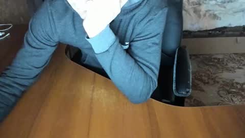 BoyApollon online show from December 4, 7:26 am