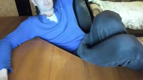 BoyApollon online show from February 10, 6:45 pm