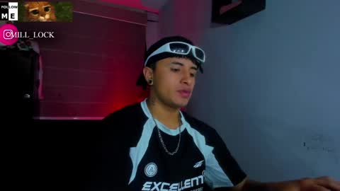 Snapshot of boylatin_777 chatting on December 6, 1:33 pm miguel online show from December 6, 1:33 pm