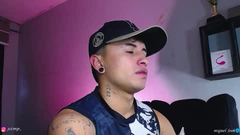 Snapshot of boylatin_777 chatting on October 6, 10:25 pm miguel online show from October 6, 10:25 pm