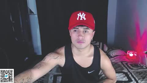 Snapshot of boylatin_777 chatting on September 25, 3:16 am miguel online show from September 25, 3:16 am