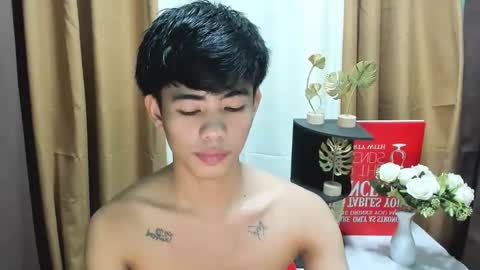 HI IM JAMES DONT FORGET GIVE ME THUMBS UP AND JOIN TO MY FANCLUB online show from October 9, 12:43 pm