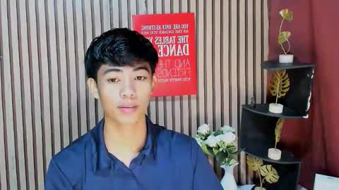 HI IM JAMES DONT FORGET GIVE ME THUMBS UP AND JOIN TO MY FANCLUB online show from September 8, 3:33 pm