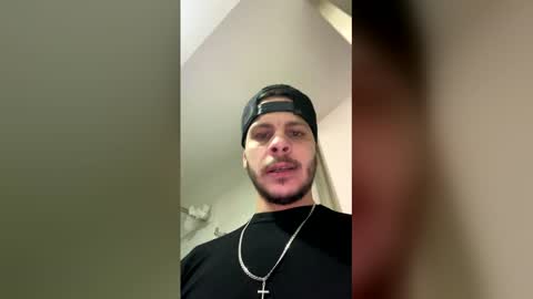 Mateo online show from February 17, 11:25 pm