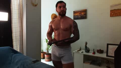 Bradley Martinez online show from September 13, 3:46 pm