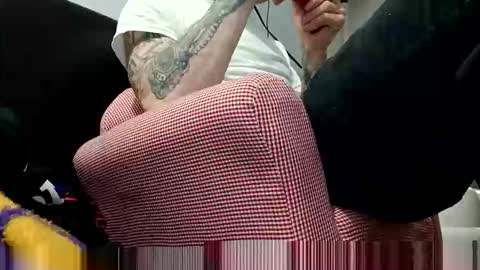 brandonchampagne7 online show from December 4, 11:23 pm