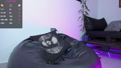 Brandon Lavitt online show from April 8, 10:47 am