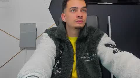 BrandonTateX online show from January 18, 5:53 am