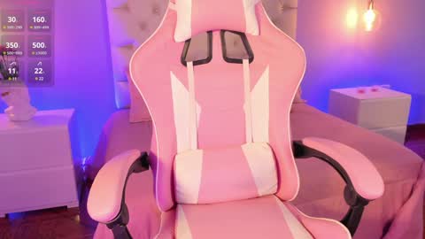   online show from January 29, 12:13 pm