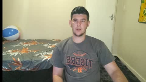 ask me lol online show from January 27, 3:47 am