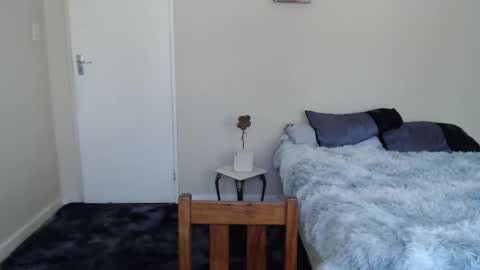 ask me lol online show from December 12, 9:40 am